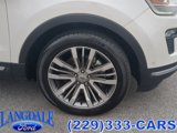 Used 2018 Ford Explorer Platinum image 3