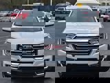 Certified 2023 GMC Terrain SLT image 3