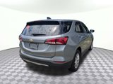 Used 2023 Chevrolet Equinox LT image 3