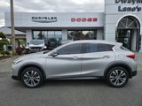 Used 2018 INFINITI QX30 Premium w/ Cargo Package image 2