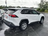 Used 2021 Toyota RAV4 LE image 5