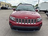 Used 2017 Jeep Compass Latitude image 2