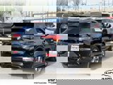 Used 2022 Buick Encore GX Select w/ Sport Touring Package image 5
