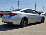 Used 2019 Toyota Avalon Touring image 3