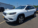 Certified 2022 Jeep Cherokee Limited image 3