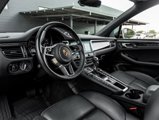 Used 2021 Porsche Macan w/ Premium Package Plus image 4