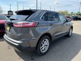 Used 2022 Ford Edge SEL image 4