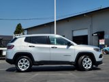 Used 2025 Jeep Compass Sport image 3