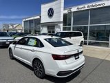 New 2025 Volkswagen Jetta SE image 4