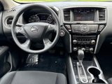 Used 2019 Nissan Pathfinder S image 2