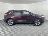 Used 2021 Ford Edge SEL w/ Convenience Package image 3