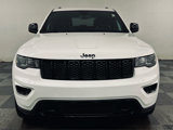Used 2019 Jeep Grand Cherokee Laredo image 2