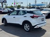 Used 2021 Nissan Kicks S image 5