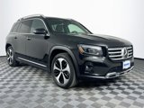 Used 2024 Mercedes-Benz GLB 250 4MATIC image 5