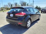 Used 2017 Kia Forte LX image 4
