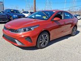Certified 2022 Kia Forte LXS image 3