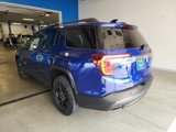 Used 2023 GMC Acadia AT4 image 2