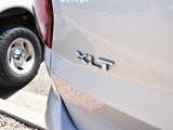 Used 2017 Ford Explorer XLT w/ Equipment Group 202A image 5
