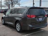 Used 2018 Chrysler Pacifica Touring-L Plus w/ Tire & Wheel Group image 3