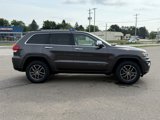 Used 2017 Jeep Grand Cherokee Limited image 4