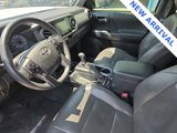 Used 2018 Toyota Tacoma TRD Off-Road image 5