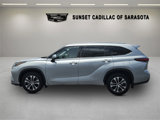 Used 2021 Toyota Highlander XLE image 4