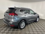 Used 2018 Nissan Rogue SV image 3