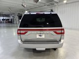 Used 2017 Lincoln Navigator Select image 4