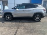 Used 2020 Jeep Compass Latitude image 2
