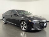 Used 2018 Honda Accord Touring image 2