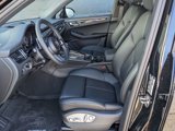 Certified 2025 Porsche Macan image 5