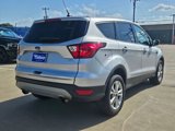 Used 2019 Ford Escape SE image 4