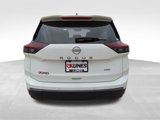 Used 2024 Nissan Rogue S image 6