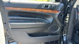 Used 2019 Lincoln MKT AWD image 2