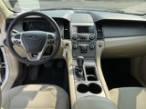 Used 2015 Ford Taurus SE image 4