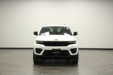 Used 2023 Jeep Grand Cherokee Altitude image 3