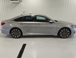Used 2019 Honda Accord Touring image 2