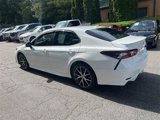 Used 2021 Toyota Camry SE image 5