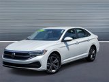 Used 2023 Volkswagen Jetta SE image 1