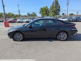 Used 2024 Hyundai Elantra SEL image 2