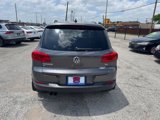 Used 2016 Volkswagen Tiguan SE image 4