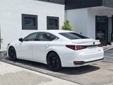 Used 2023 Lexus ES 300h F Sport image 3