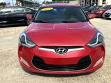 Used 2013 Hyundai Veloster w/ Tech Pkg image 2