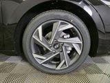 New 2025 Hyundai Elantra Limited image 3
