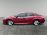 Used 2018 Toyota Camry LE image 4
