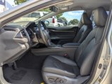 Used 2019 Toyota Camry XSE image 3