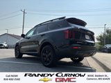 Used 2023 Kia Sorento S w/ Panoramic Sunroof Package image 3