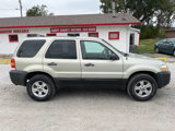 Used 2005 Ford Escape XLT image 2