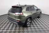 Used 2019 Jeep Cherokee Limited w/ Technology Group image 3