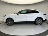 Used 2022 Porsche Cayenne Coupe image 2